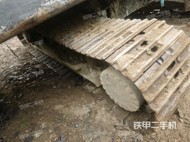 右側(cè)履帶整體（行走機(jī)構(gòu)）