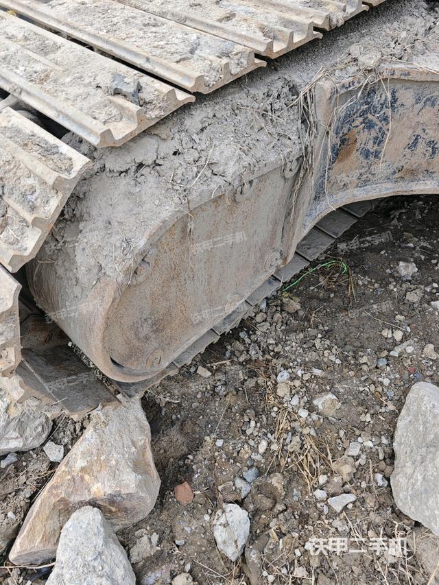 左側(cè)行走馬達(dá)蓋板（行走機(jī)構(gòu)）