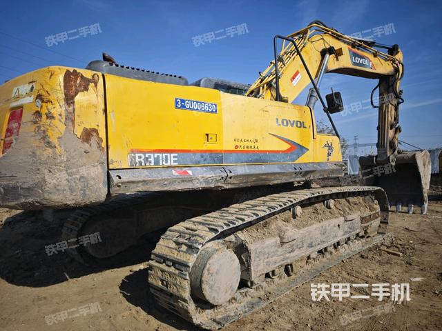 整機(jī)右后45°(整機(jī)外觀) 整機(jī)右后45°(整機(jī)外觀)