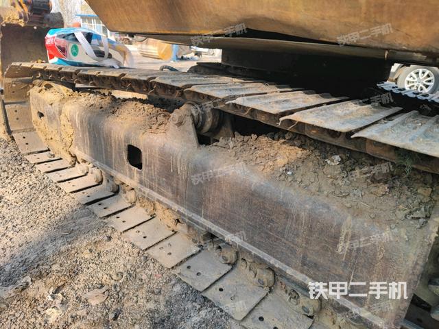 左侧履带整体 （行走机构）