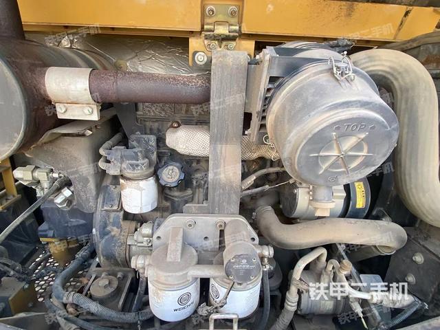 發(fā)動(dòng)機(jī)室(上車部件) 發(fā)動(dòng)機(jī)室(上車部件)