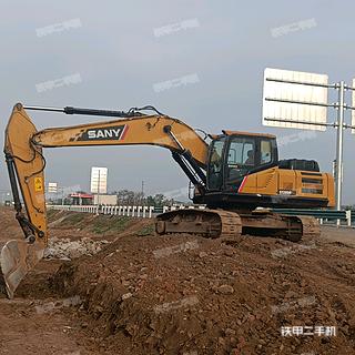 三一重工SY245H挖掘機