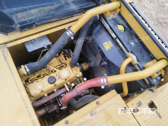 發(fā)動機室（上車部件）