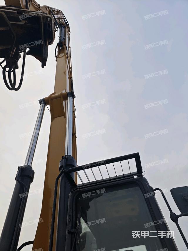 大臂整體?右側(cè)（工作和回轉(zhuǎn)裝置）