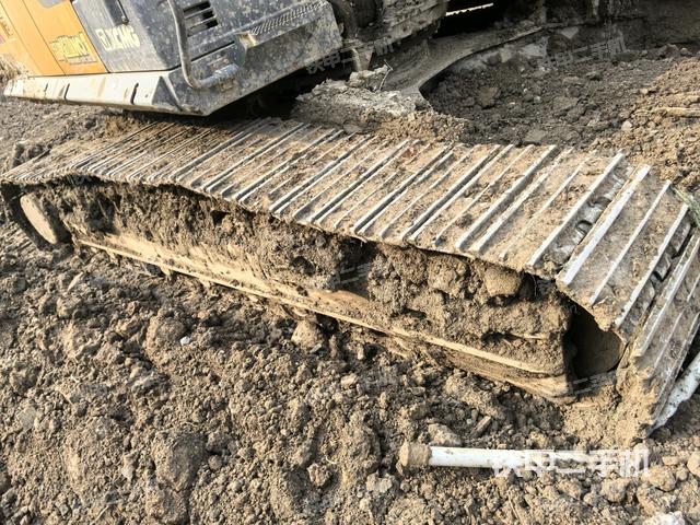 左側(cè)履帶整體?（行走機構(gòu)）