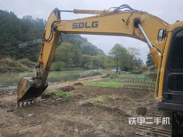 右后45（整機(jī)外觀）