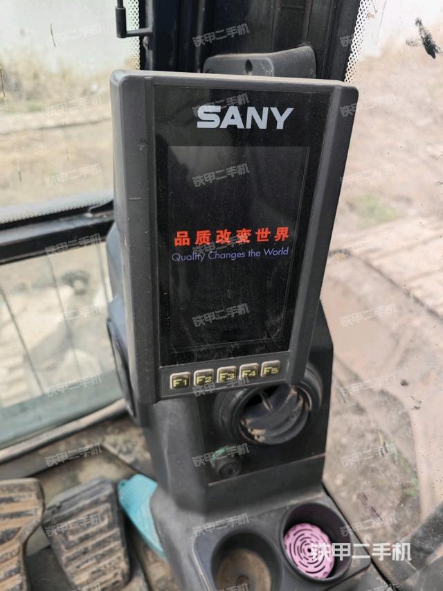 顯示屏?（駕駛室部分）