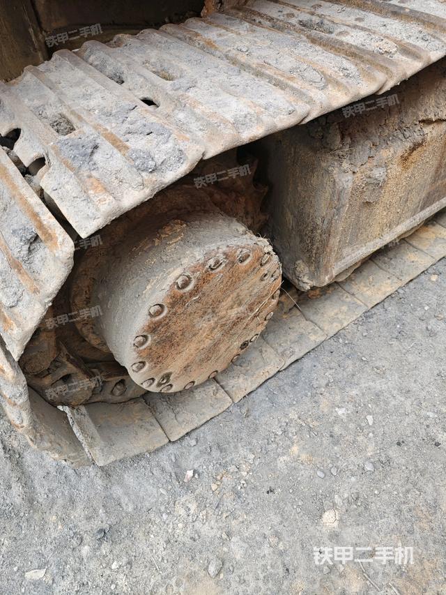 左驅(qū)動(dòng)輪(行走機(jī)構(gòu)) 左驅(qū)動(dòng)輪(行走機(jī)構(gòu))