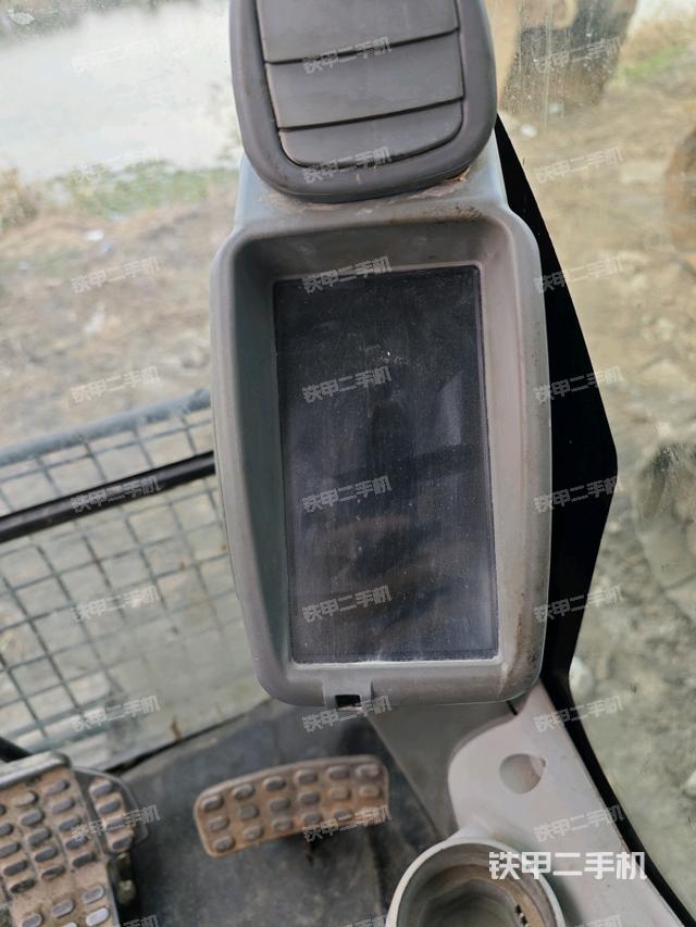 顯示屏?（駕駛室部分）