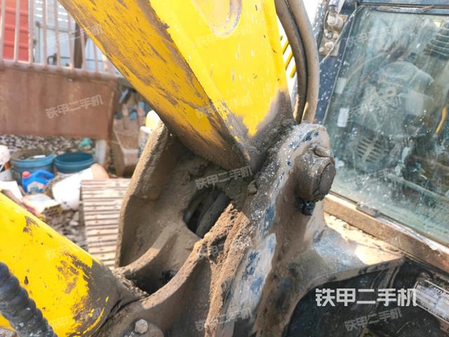 大臂根部?斜(工作和回轉(zhuǎn)裝置) 大臂根部?斜(工作和回轉(zhuǎn)裝置)
