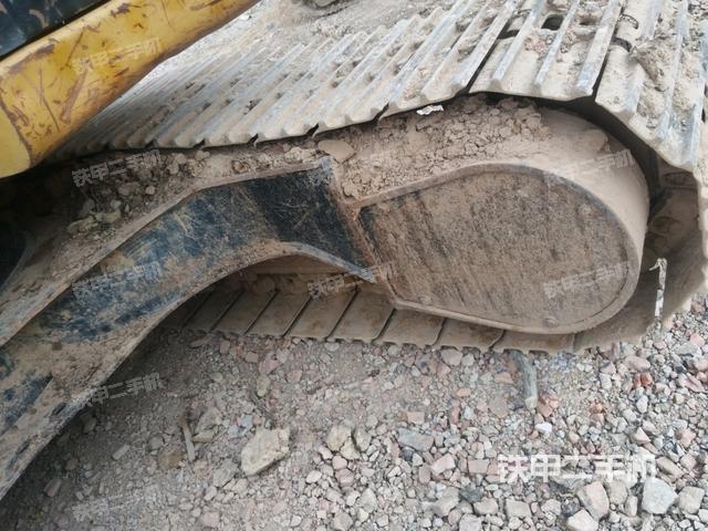 右側行走馬達蓋板（行走機構）