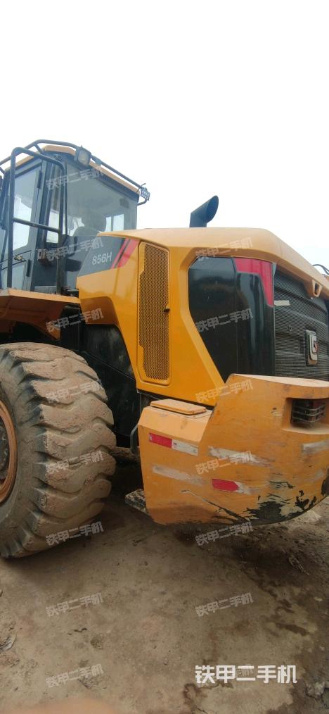 右前45°（整機外觀）