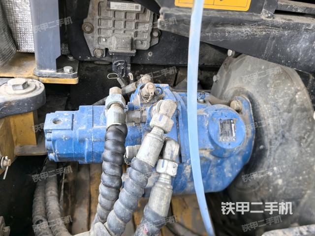液壓泵室(大件艙室) 液壓泵室(大件艙室)
