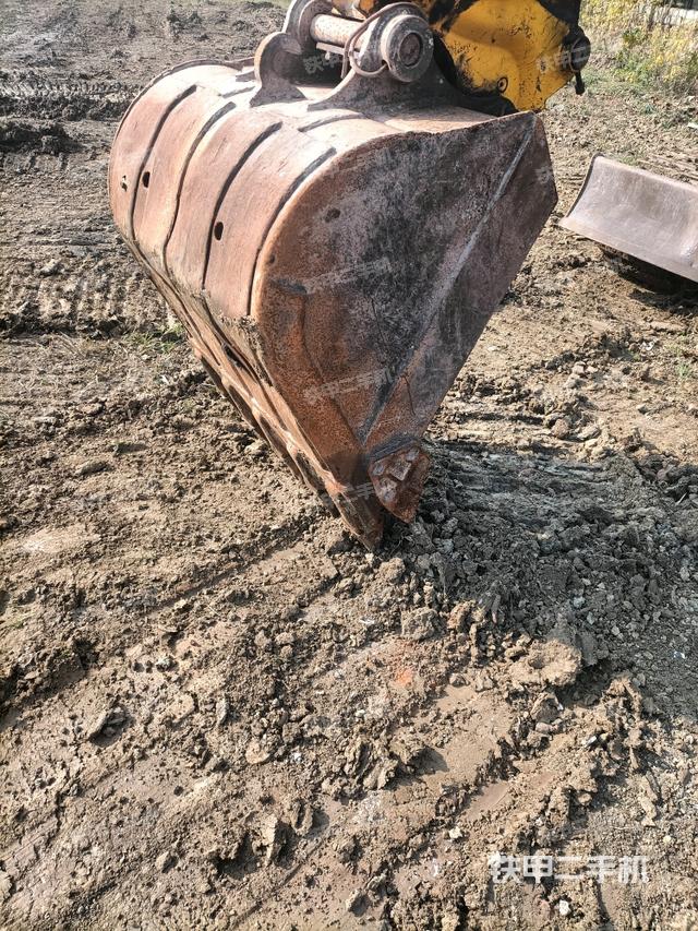 鏟斗45度（工作和回轉(zhuǎn)裝置）