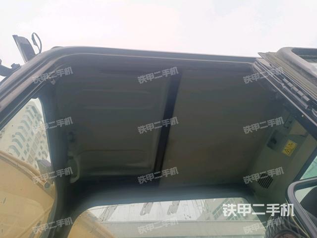 頂棚整體（駕駛室部分）