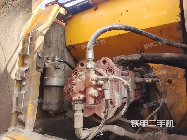 液壓泵斜45?左(大件艙室) 液壓泵斜45?左(大件艙室)