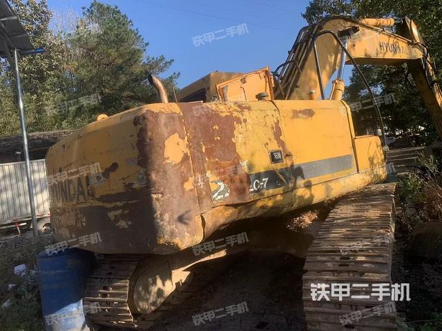 整機(jī)右后45°(整機(jī)外觀) 整機(jī)右后45°(整機(jī)外觀)