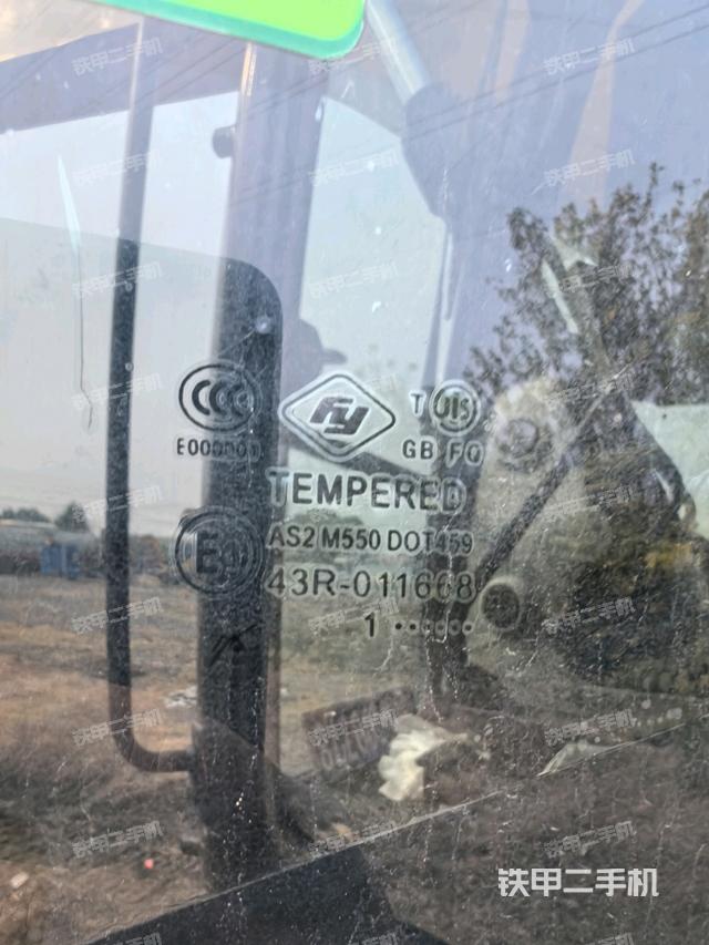 后窗玻璃角標(biāo)（駕駛室部分）