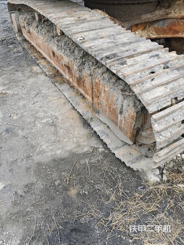 左側(cè)履帶整體?（行走機(jī)構(gòu)）