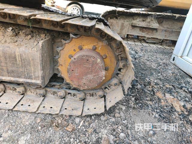 左驱动轮（行走机构）