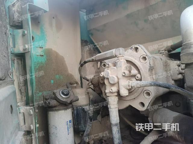 液壓泵斜45?左(大件艙室) 液壓泵斜45?左(大件艙室)