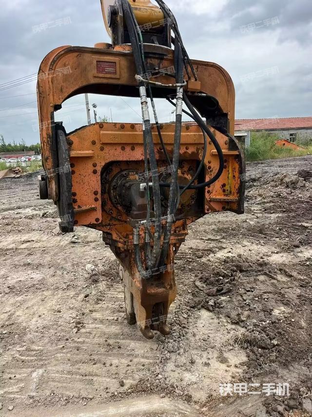 鏟斗45度（工作和回轉(zhuǎn)裝置）