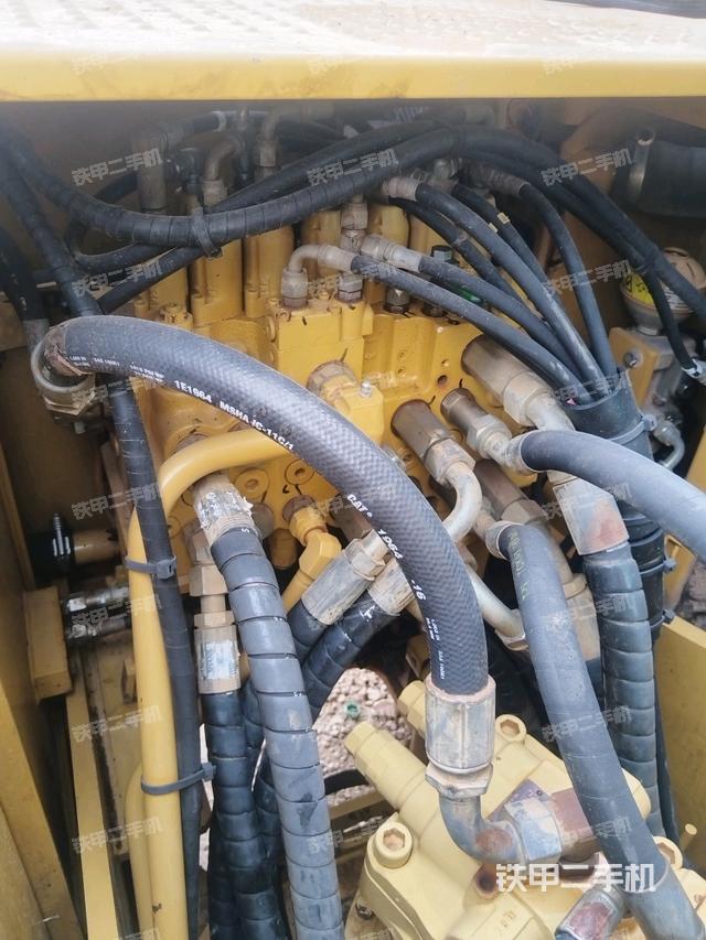 分配閥（上車部件）