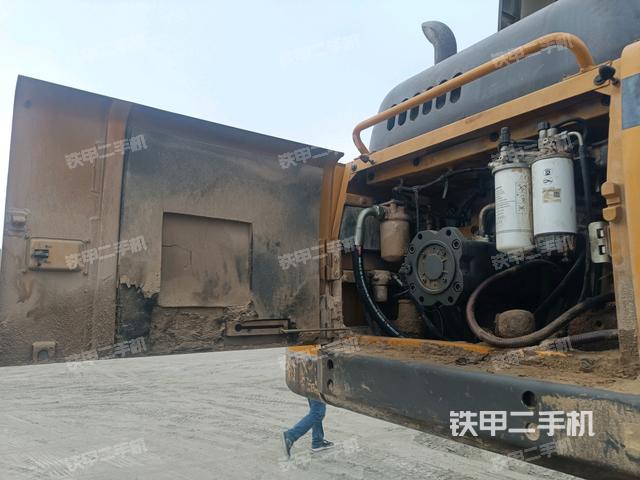 液壓泵室(大件艙室) 液壓泵室(大件艙室)