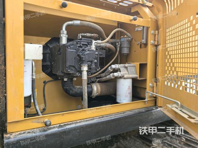 液壓泵室（大件艙室）