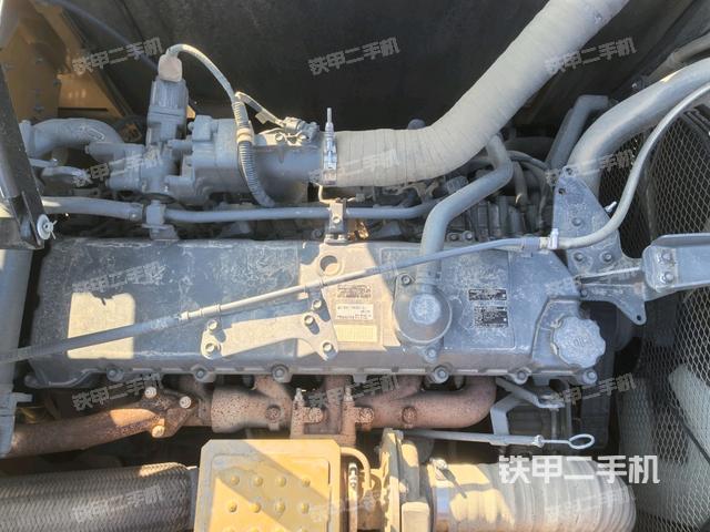 發(fā)動機整體俯視(整機外觀) 發(fā)動機整體俯視(整機外觀)