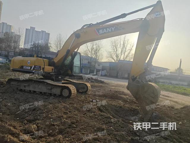 駕駛室整體(整機外觀) 駕駛室整體(整機外觀)