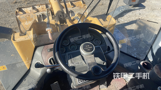 工作裝置整體（整機外觀及大件）