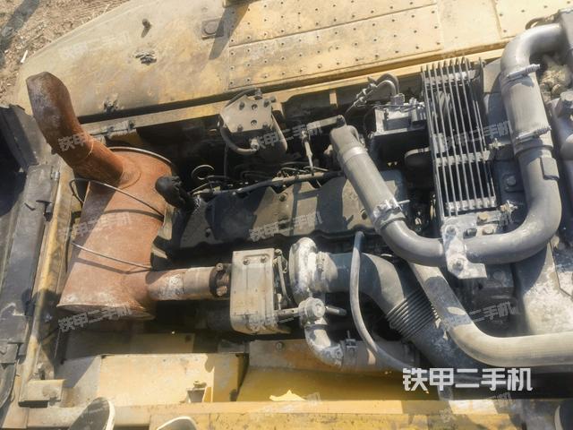 發(fā)動(dòng)機(jī)整體俯視（整機(jī)外觀）