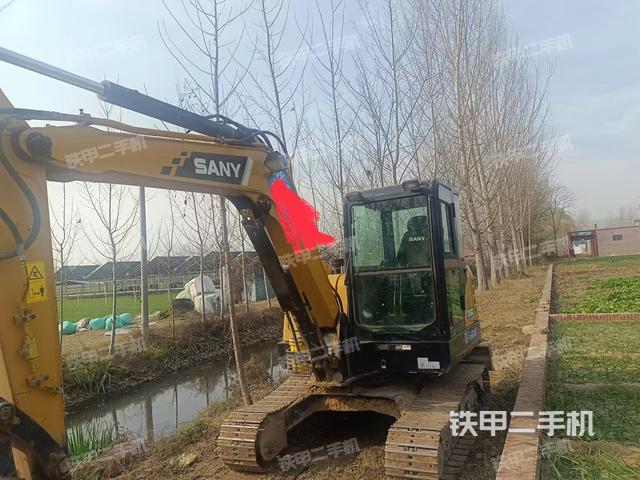 三一重工SY60C挖掘机