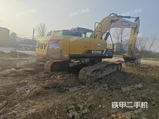 整機右后45°(整機外觀) 整機右后45°(整機外觀)