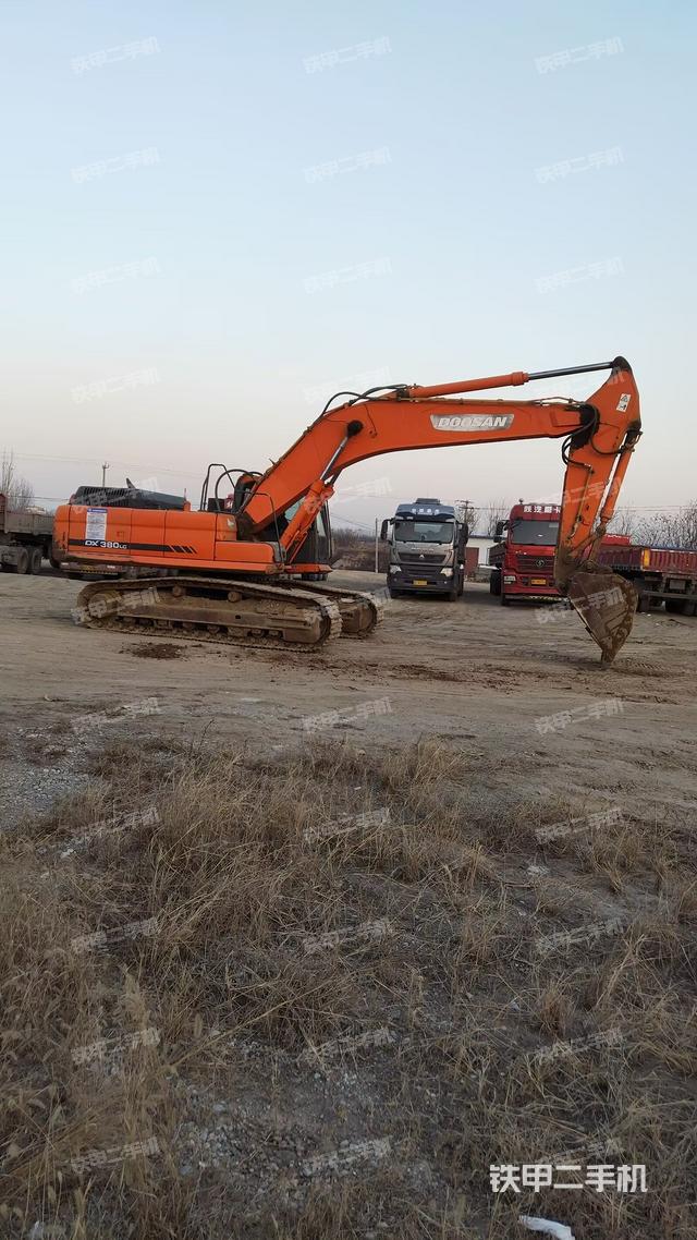 整機右后45°(整機外觀) 整機右后45°(整機外觀)