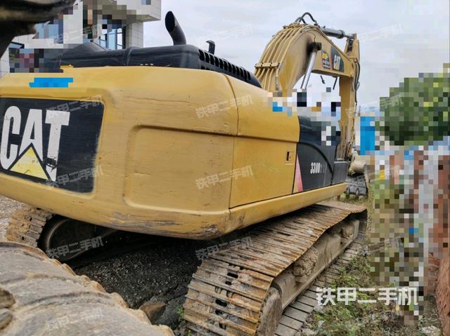 右前45(整機(jī)外觀) 右前45(整機(jī)外觀)