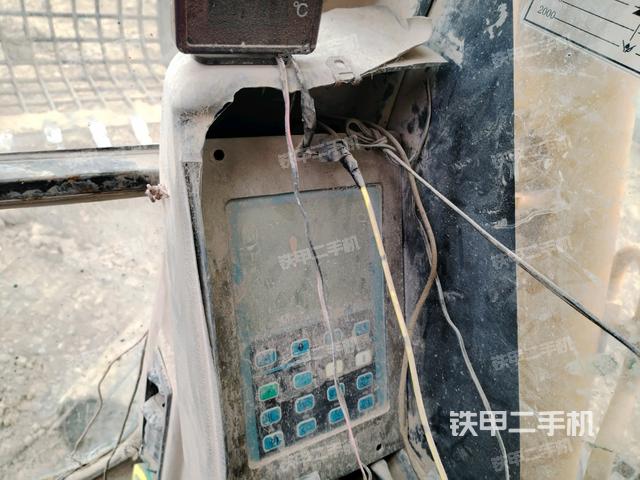 小時(shí)表(駕駛室部分) 小時(shí)表(駕駛室部分)