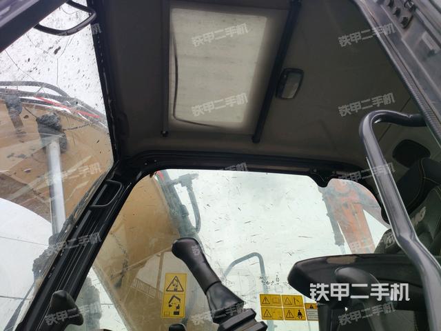 頂棚整體（駕駛室部分）