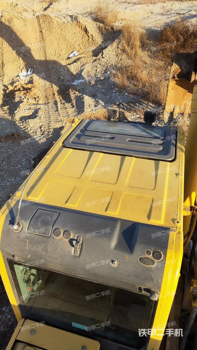 駕駛室頂部（整機(jī)外觀）