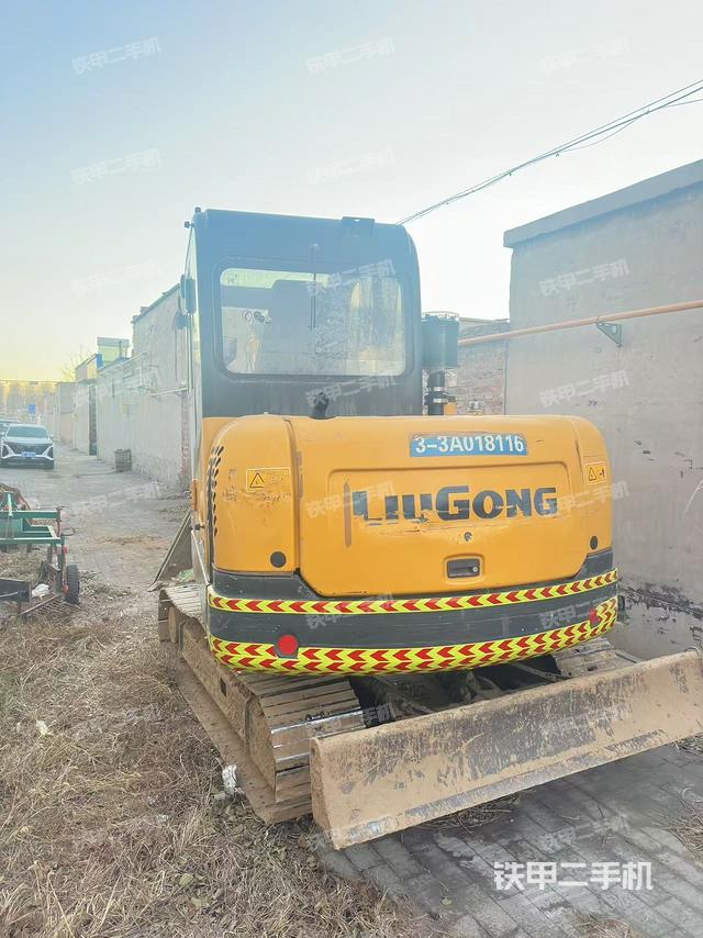 整機(jī)右后45°（整機(jī)外觀）