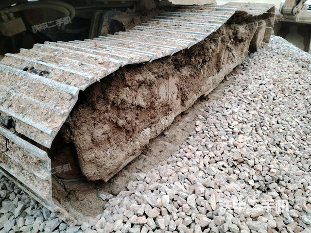 左側(cè)履帶整體?（行走機構(gòu)）