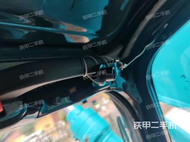 駕駛室正側(cè)(駕駛室部分) 駕駛室正側(cè)(駕駛室部分)