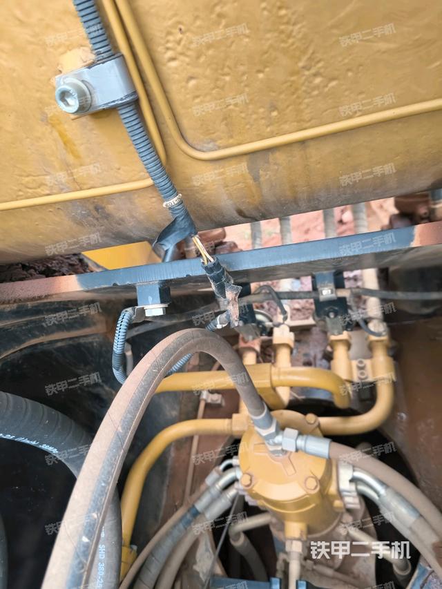 增壓器特寫(xiě)(上車(chē)部件) 增壓器特寫(xiě)(上車(chē)部件)