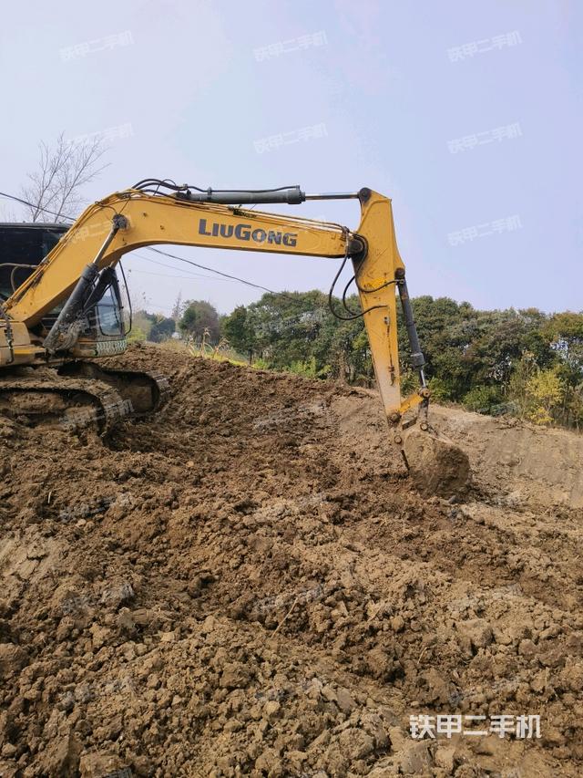 大臂整體?右側(cè)（工作和回轉(zhuǎn)裝置）