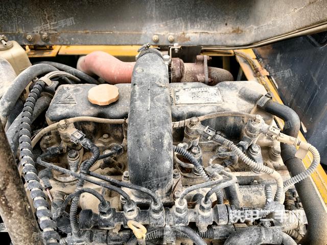 發(fā)動機室（上車部件）