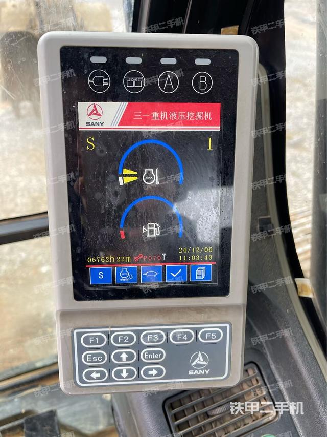 顯示屏?(駕駛室部分) 顯示屏?(駕駛室部分)