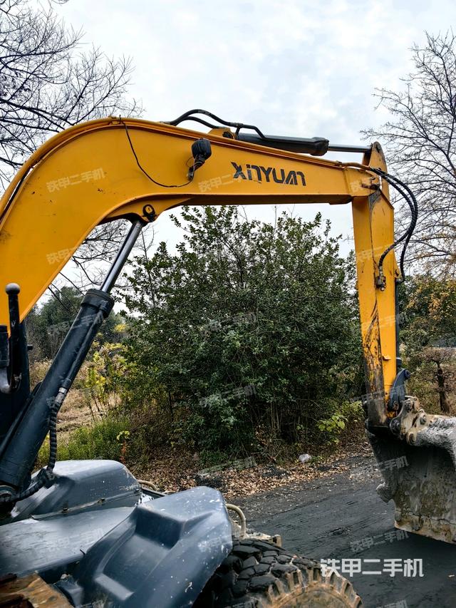 大臂整體?右側(cè)（工作和回轉(zhuǎn)裝置）