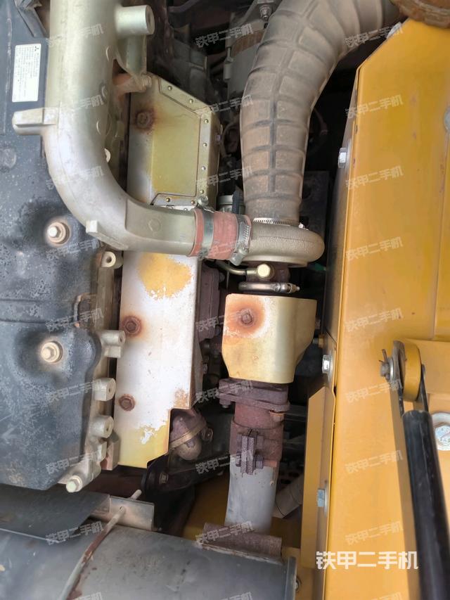 氣門室蓋螺絲特寫(上車部件) 氣門室蓋螺絲特寫(上車部件)