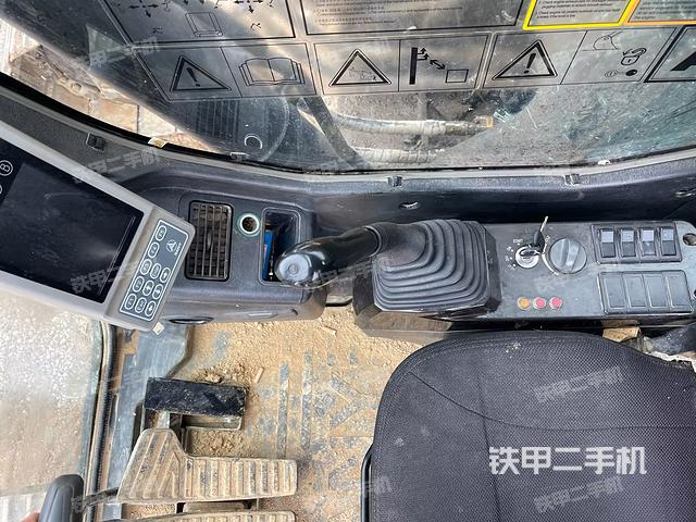 小時表(駕駛室部分) 小時表(駕駛室部分)